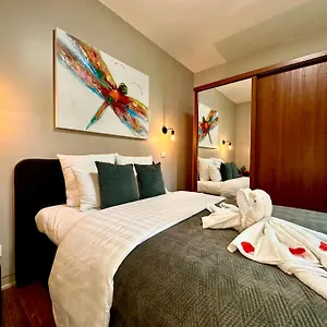 luxury-suites-castel.hotelsghent.com/