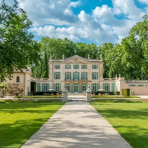  Holiday home Chateau De Tourreau